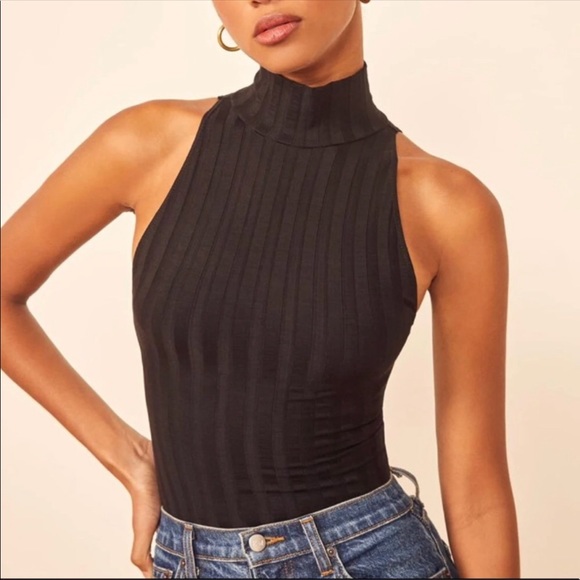 Reformation Tops - NWOT Reformation Isabel Bodysuit in Black, Sz S